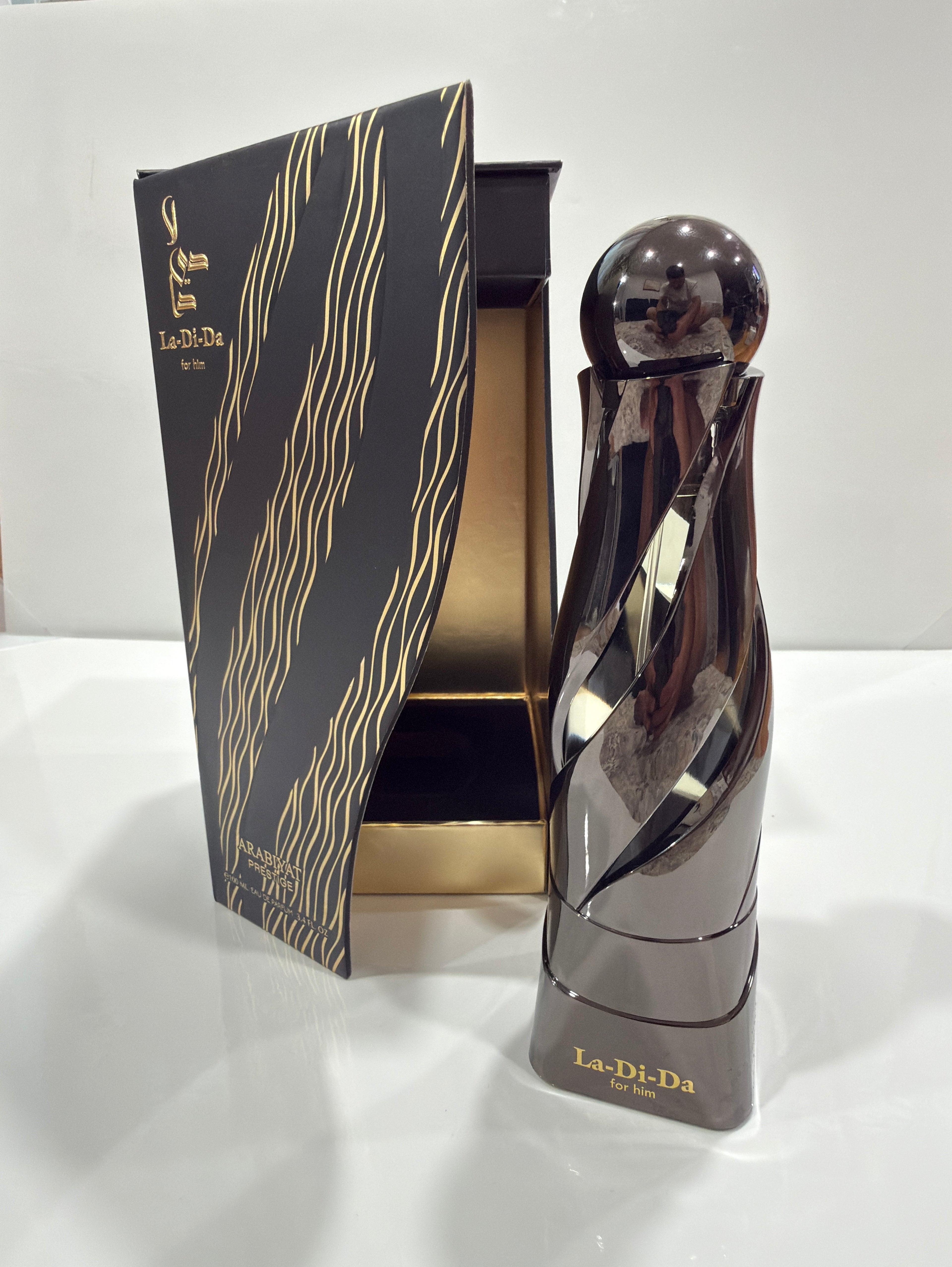 ARABIYAYT PRESTIGE LA DI DA FOR HIM  (EDP)
