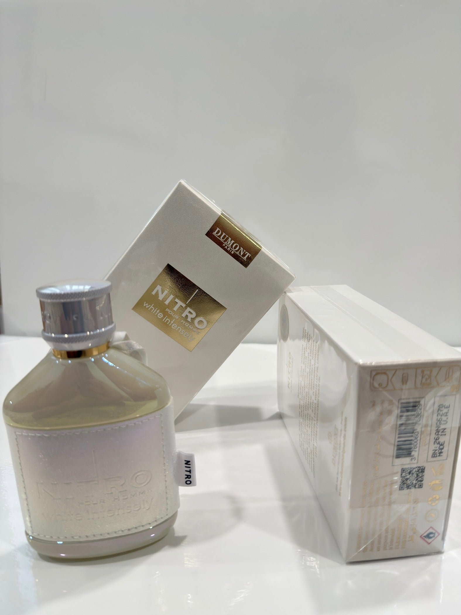 DUMONT PARIS NITRO WHITE INTENSELY (EXTRAIT)